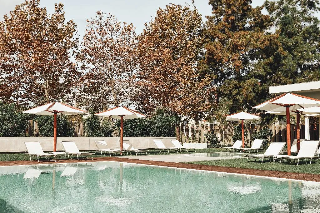 Pool, The Pearl Troia, Lisbon