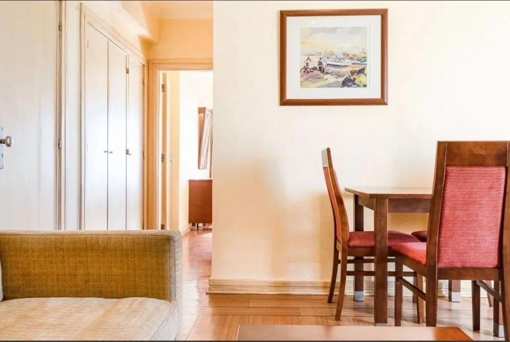 SUITE CLASSIC Room, Yellow Praia Monte Gordo Hotel, Algarve