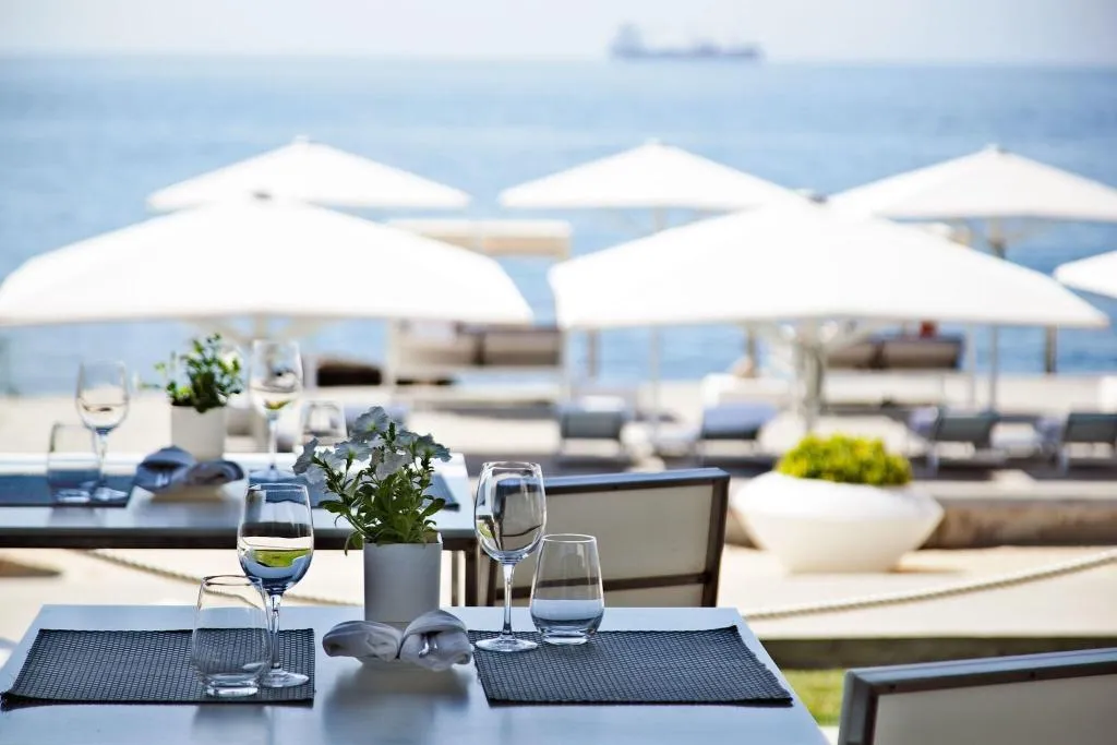 Terrace, Hotel Farol, Lisbon