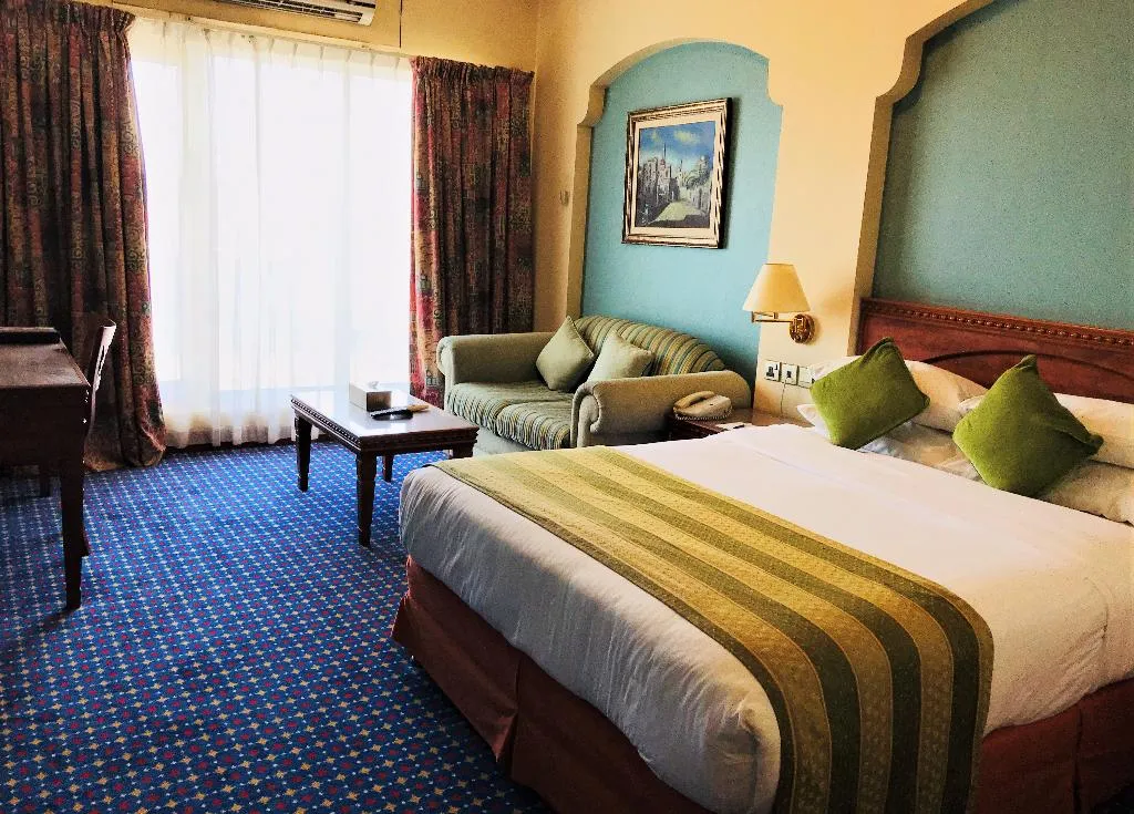 Double or Twin EXECUTIVE Room, Riviera Hotel Dubai, Dubai