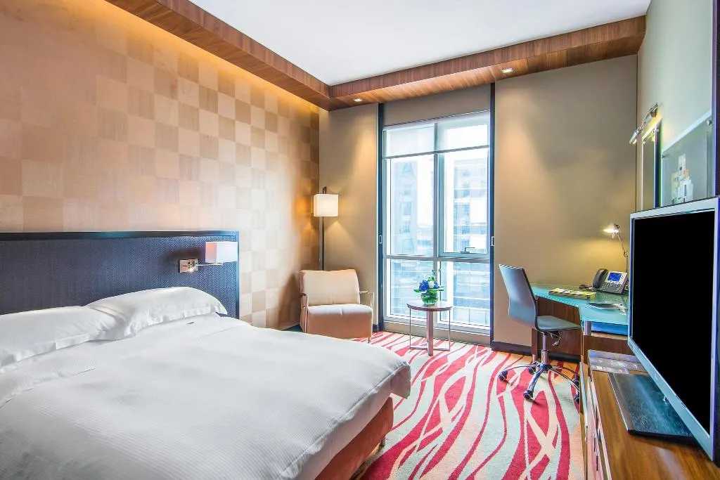TWIN SUPERIOR Room, Radisson Blu Hotel, Dubai Media City, Dubai