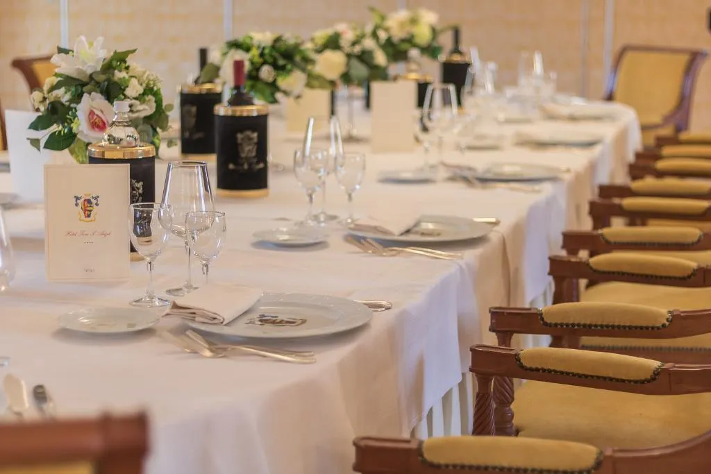 Restaurant, Torre Sant Angelo, Rome
