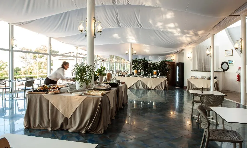 Restaurant, New Barcavela Hotel, Cagliari