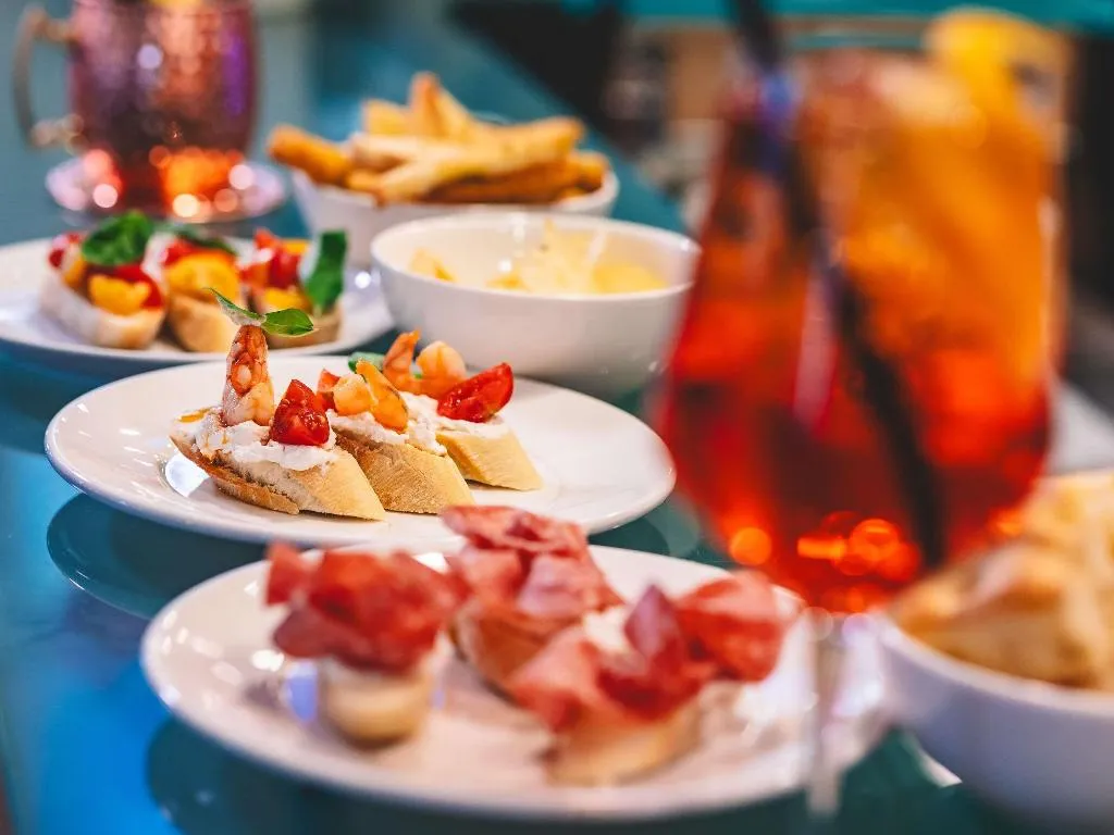 Bar, Ibis Como, Milan