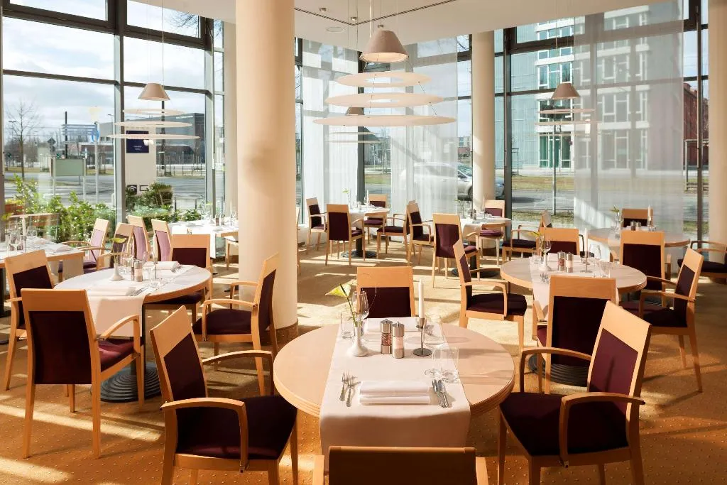 Restaurant, Essential by Dorint Berlin-Adlershof, Berlin
