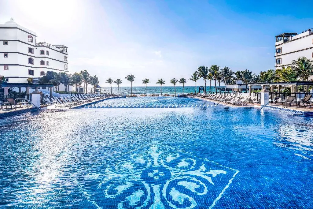 Pool, Holiday Inn Club Vacations Grand Residences All In, Cancun Area