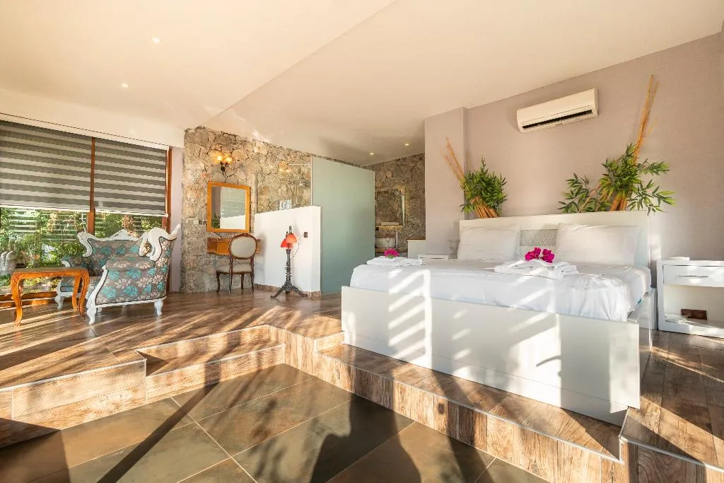 SUITE DELUXE SEA VIEW WITH BALCONY Room, Zakros hotel lykia, Dalaman