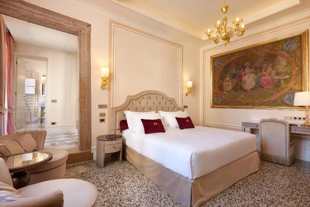DOUBLE PRESTIGE Room, Palazzo Giovanelli e Gran Canal, Venice