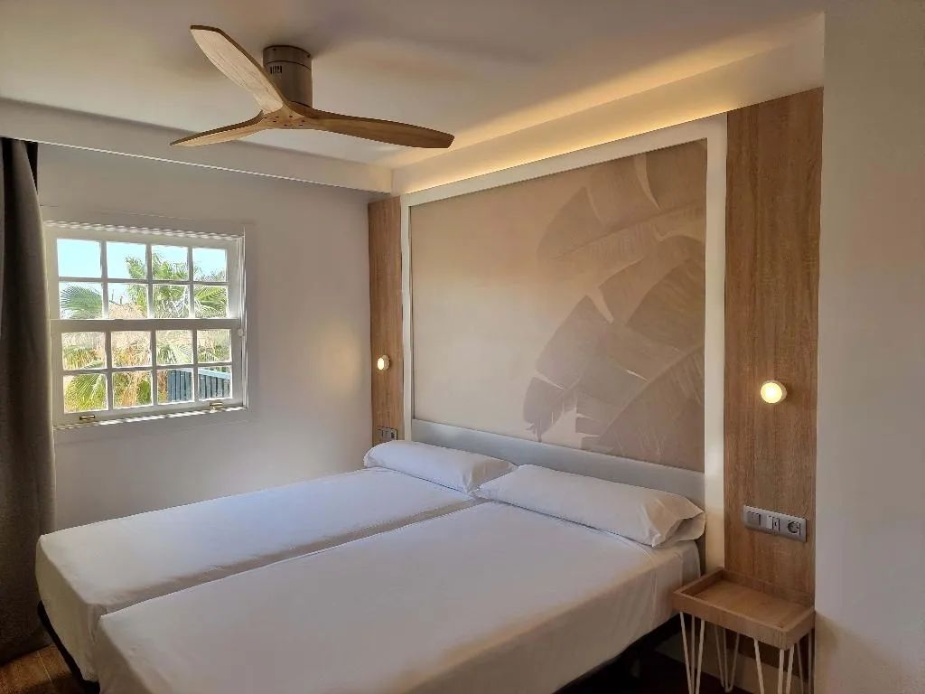 APARTMENT TWO BEDROOMS Room, Laguna Park 1, Tenerife