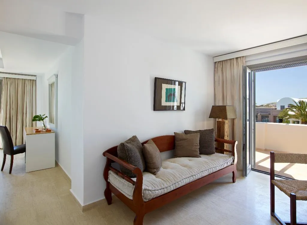 JUNIOR SUITE STANDARD Room, 9 Muses Santorini Resort, Santorini