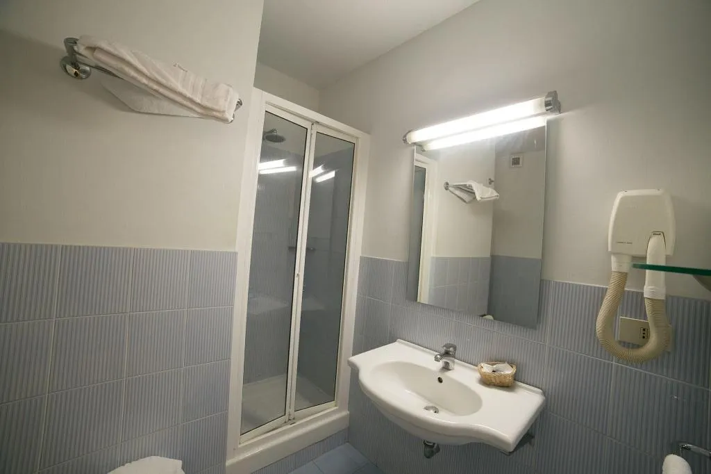 Room, Hotel Gran Bretagna, Catania