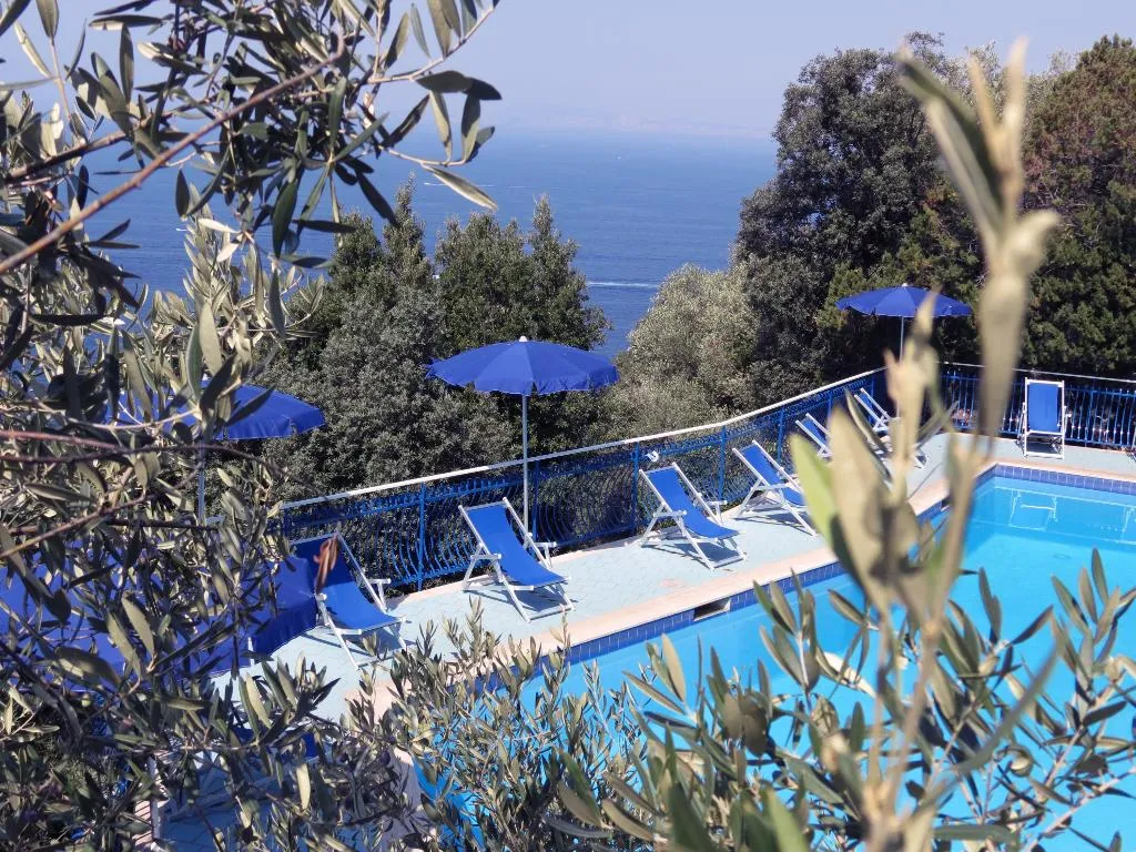 Pool, Baia Serena, Naples
