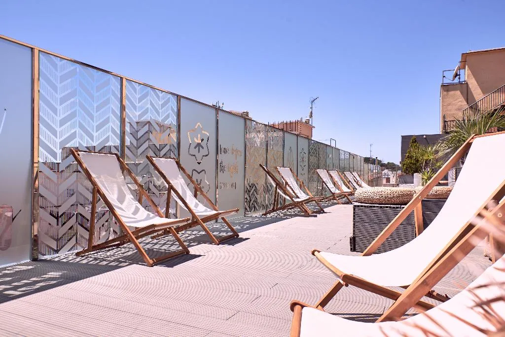 Terrace, Checkin Caribe Youth Hotel, Costa Brava
