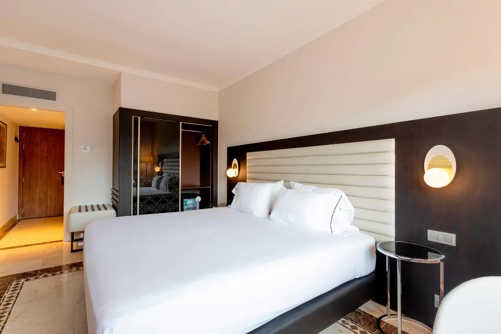 DOUBLE SINGLE USE STANDARD Room, Eurostars Cristal Palace, Barcelona