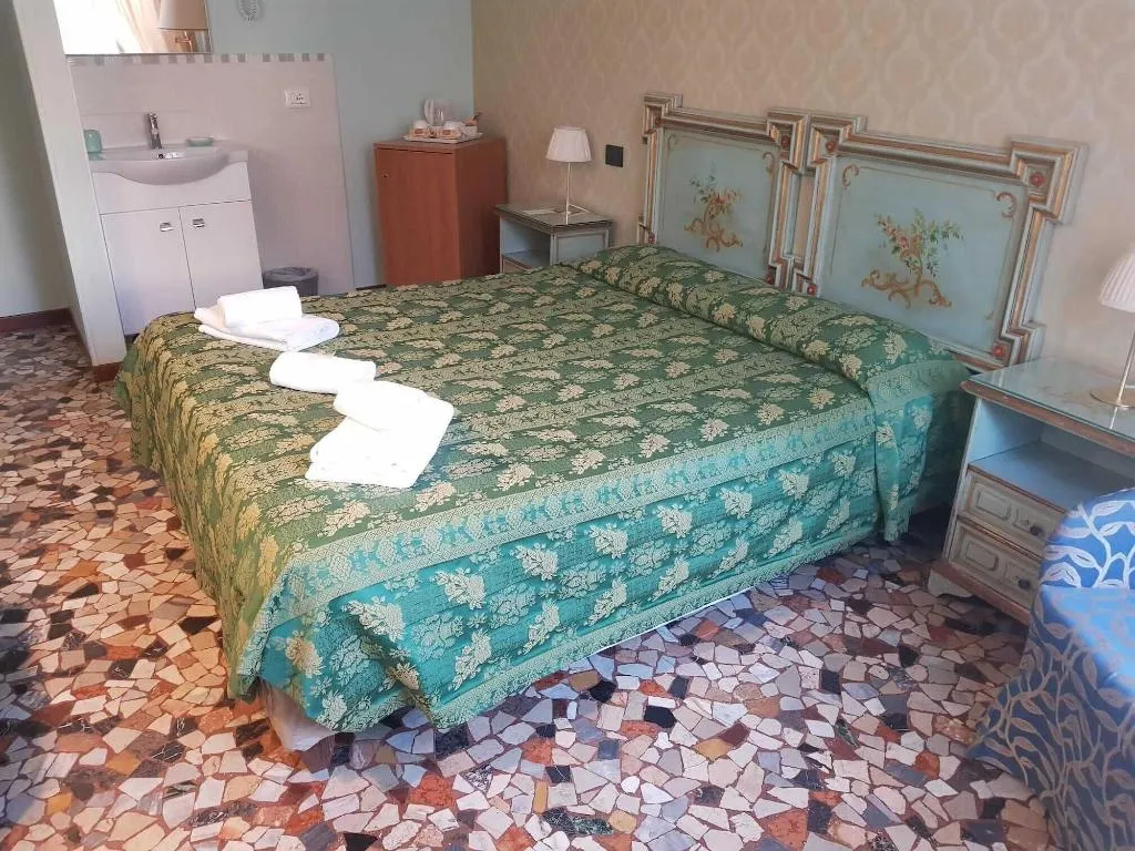 Room, Venice Lion Residence - Vespucci, Venice