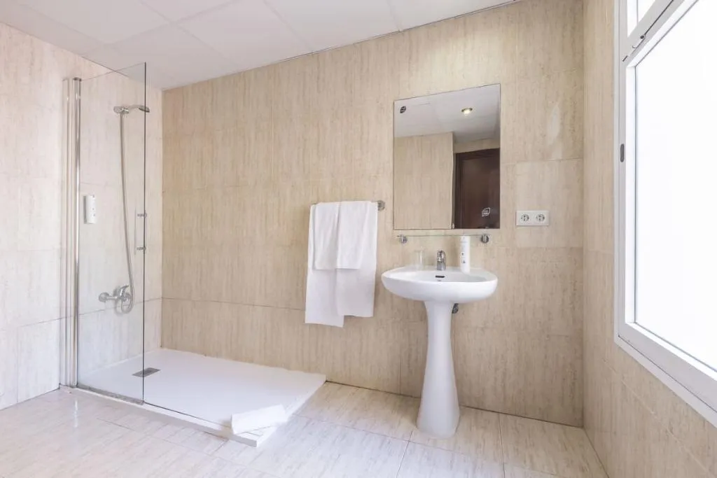 Double or Twin STANDARD Room, Moon Dreams Fuengirola, Costa Del Sol