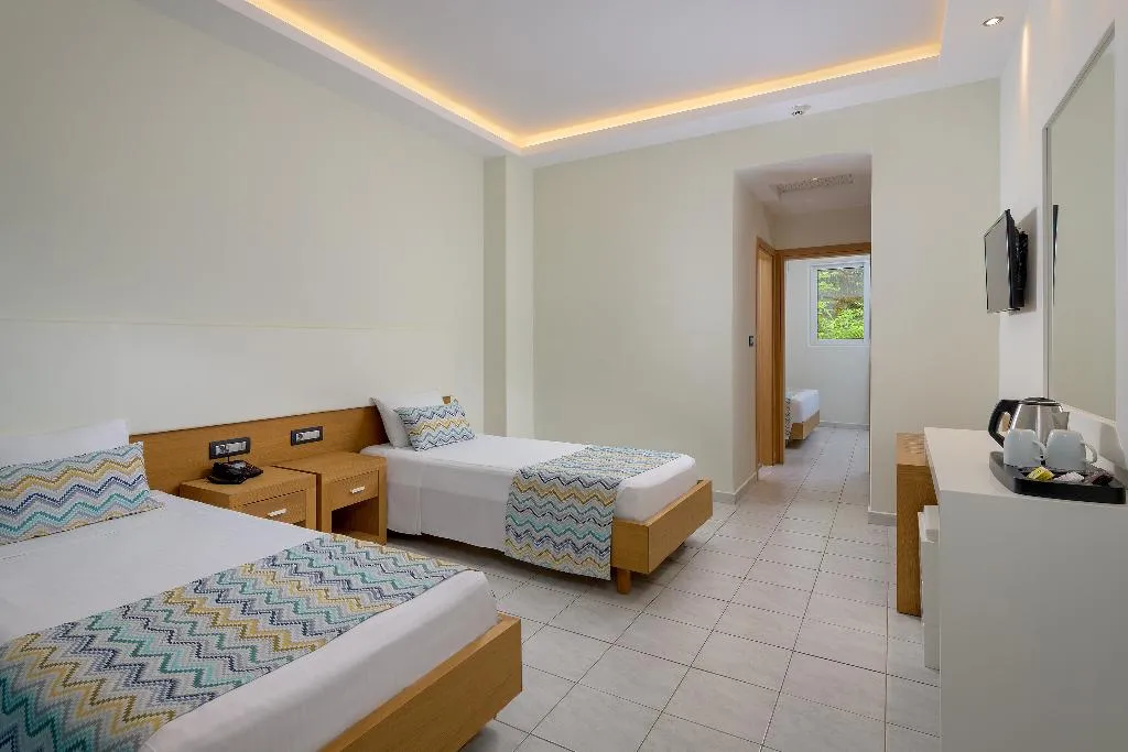 FAMILY ROOM TWO BEDROOMS Room, Oceanis Park Hotel, Rhodes