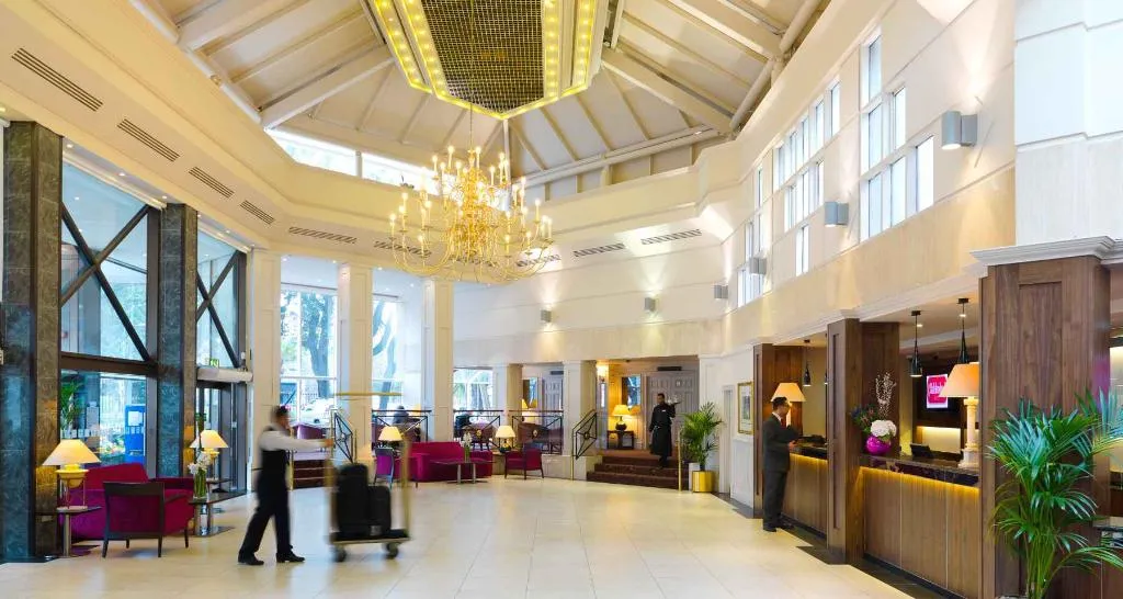 Lobby, Ballsbridge Hotel, Dublin