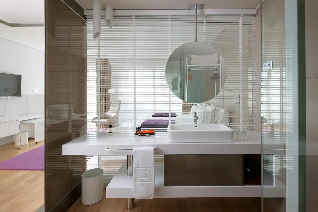 DOUBLE SUPERIOR CITY VIEW Room, NH Collection Madrid Eurobuilding, Madrid