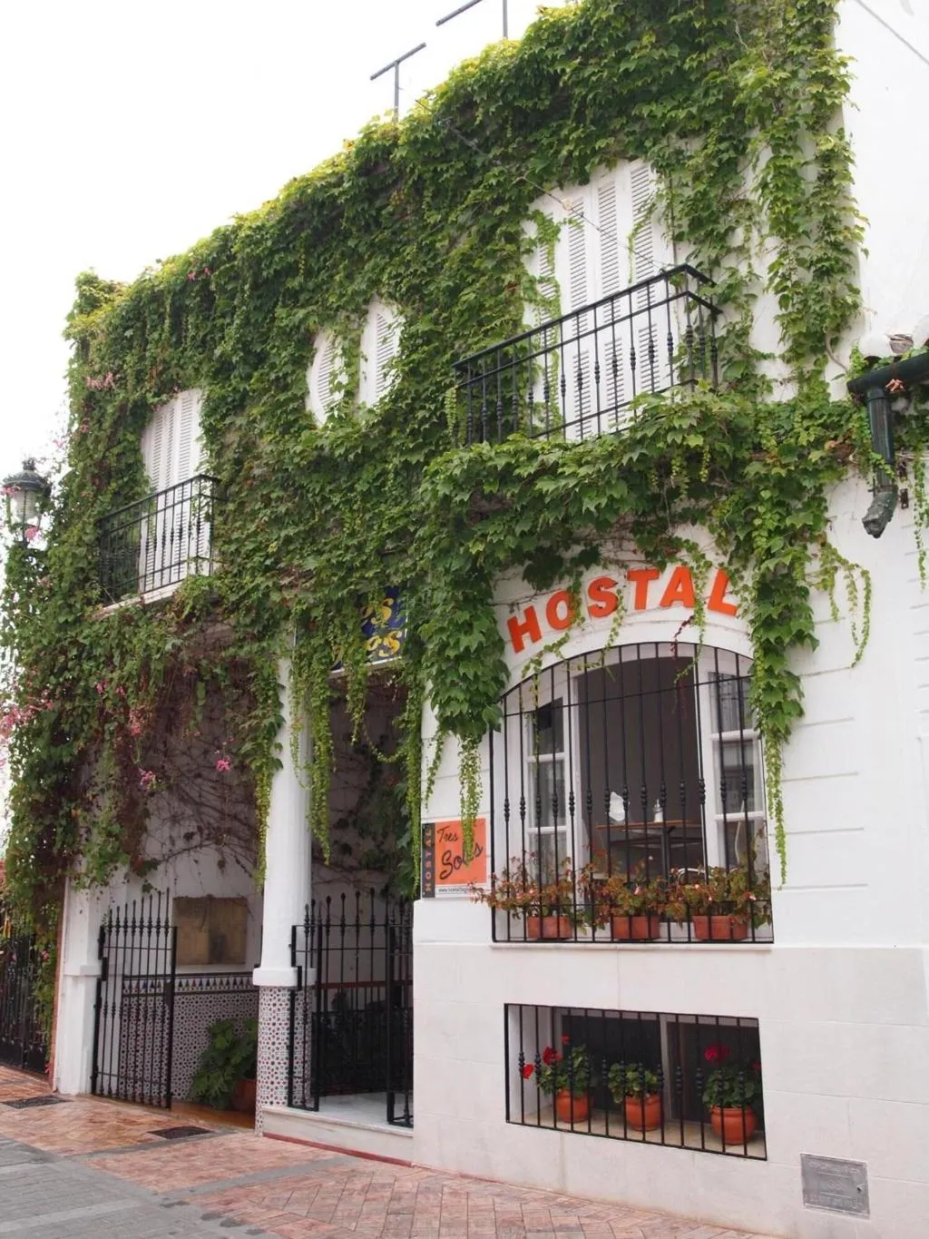 General view, Hostal Tres Soles, Costa Del Sol