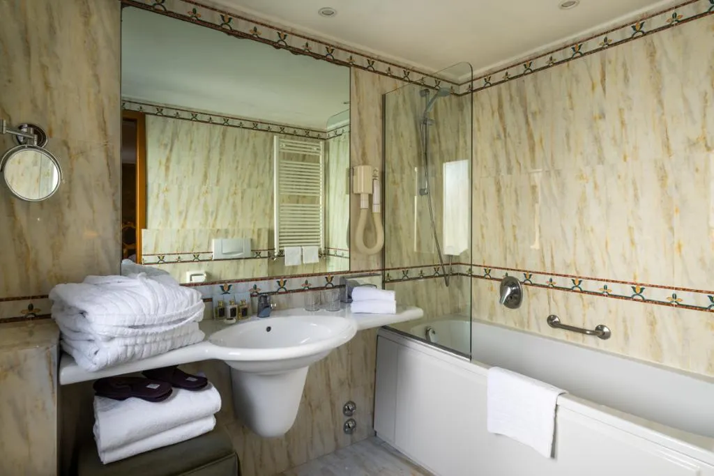 DOUBLE SUPERIOR Room, Concordia, Venice