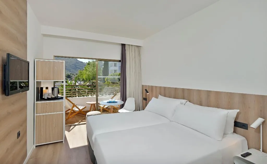 Double or Twin STANDARD Room, Innside by Melia Alcudia, Majorca
