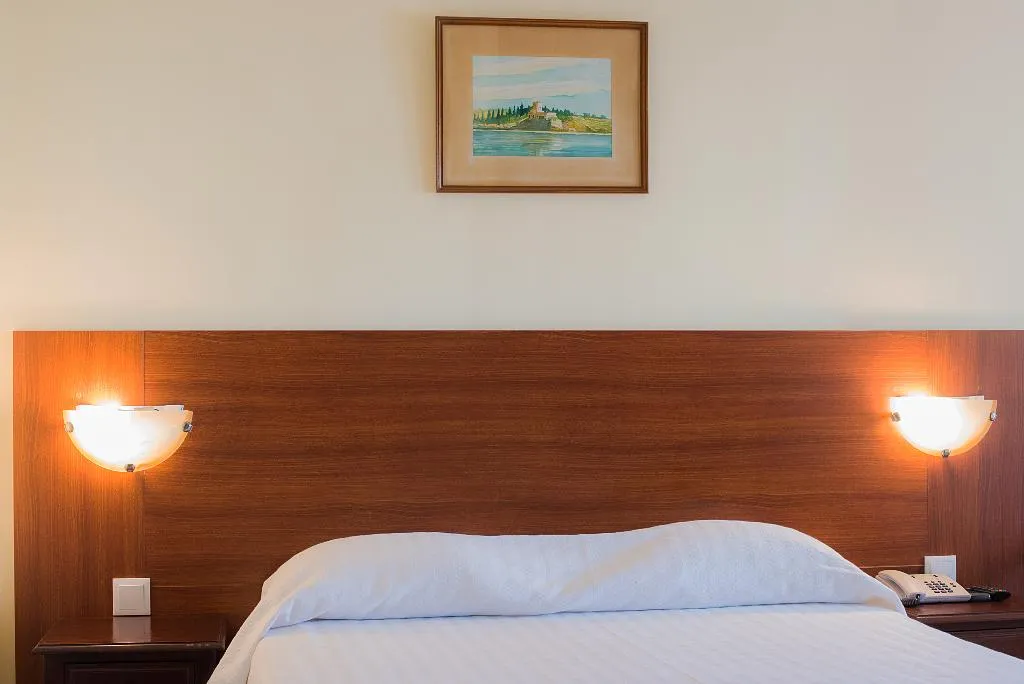 TRIPLE STANDARD Room, Avenida Praia, Algarve