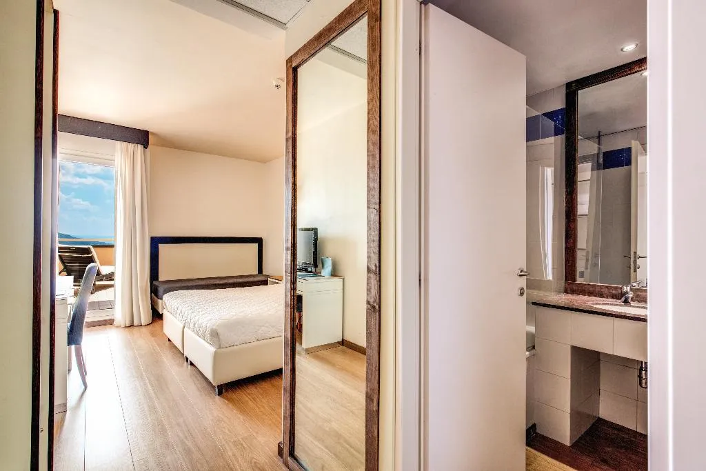 TWIN CLASSIC Room, Demidoff Country Resort, Florence