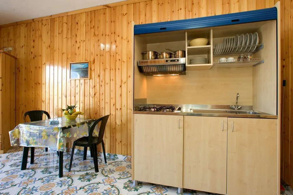 BUNGALOW WITH KITCHENETTE Room, Bleu Village   Residence, Naples