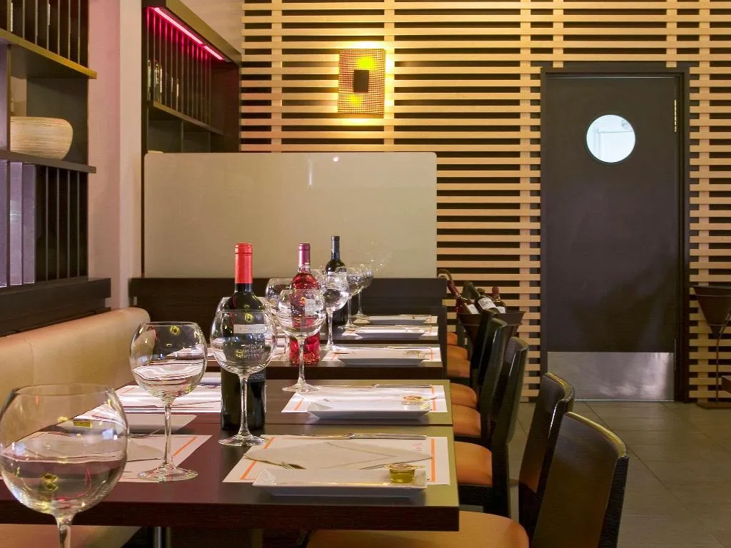 Restaurant, ibis Madrid Alcorcon Tresaguas, Madrid