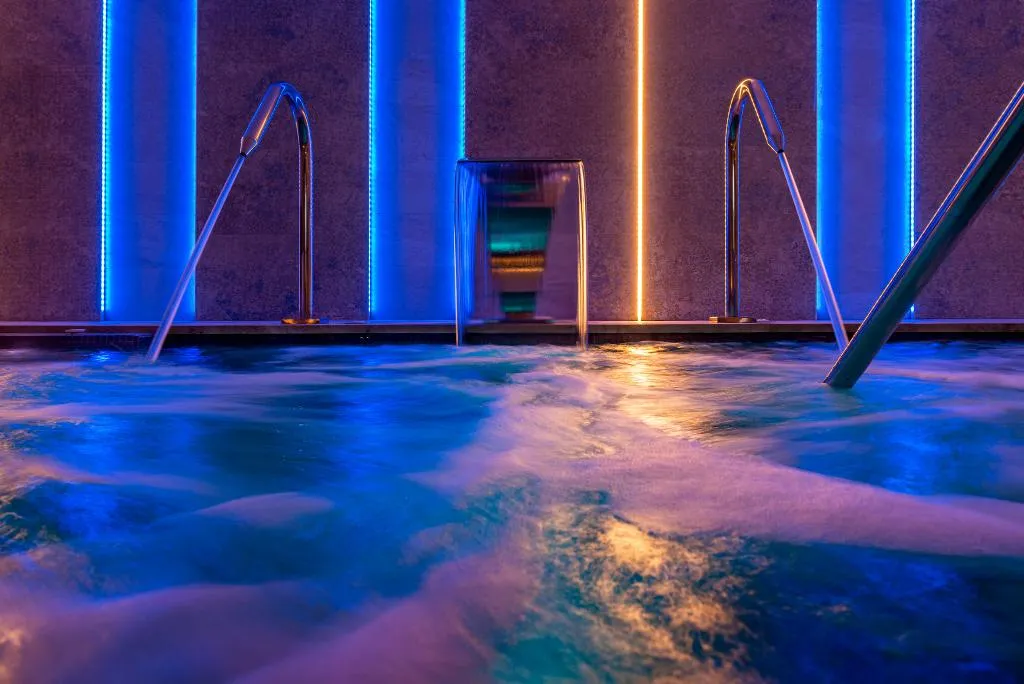 Sports and Entertainment, L'Azure Hotel, Costa Brava