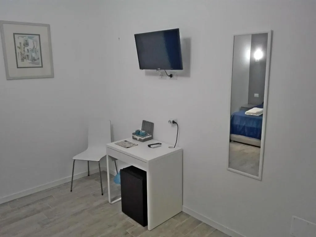 Room, Lotus Roma, Rome
