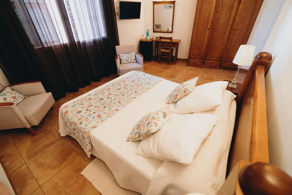 Room, Can Serrete, Majorca