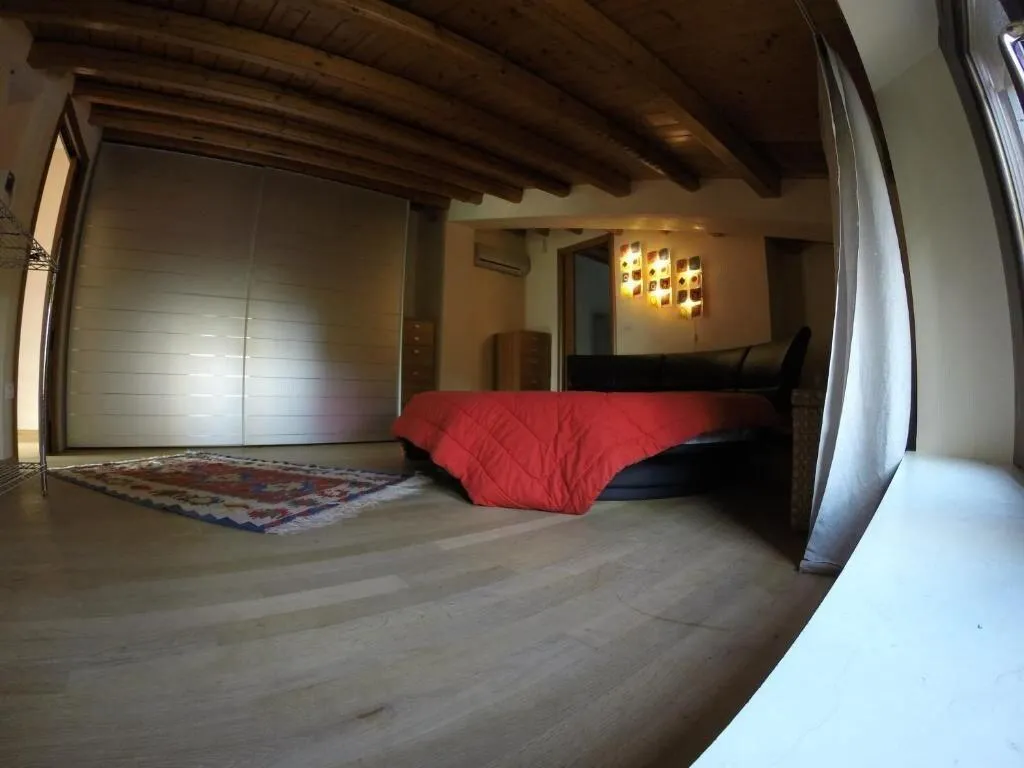 Room, I Campanili, Catania