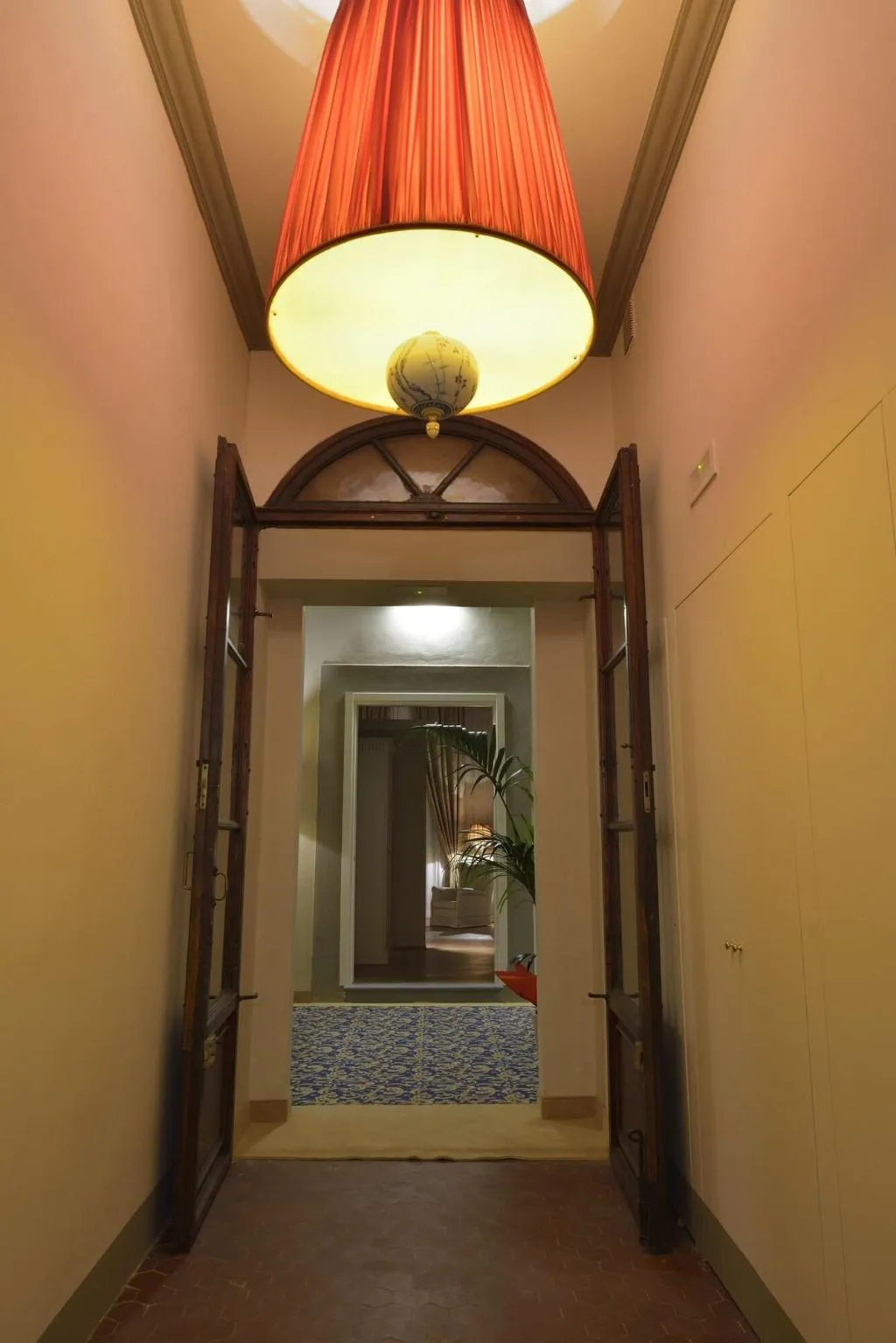 Lobby, Palazzo Guicciardini, Florence