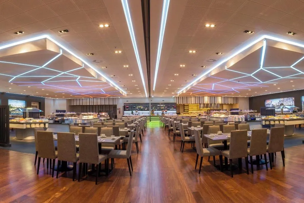 Restaurant, Marriott Hotel Madrid Auditorium, Madrid