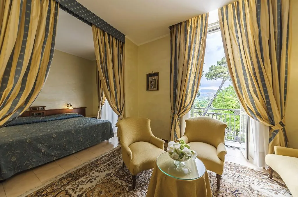 DOUBLE COMFORT Room, Grand Hotel Telese, Naples