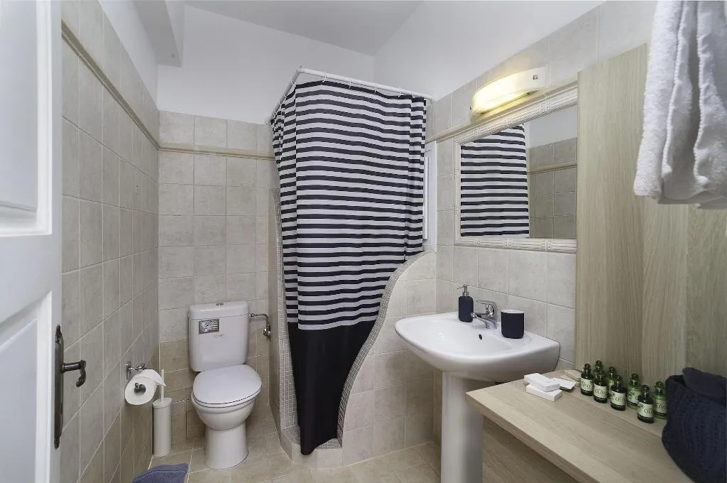 Room, Aelia Suites, Santorini