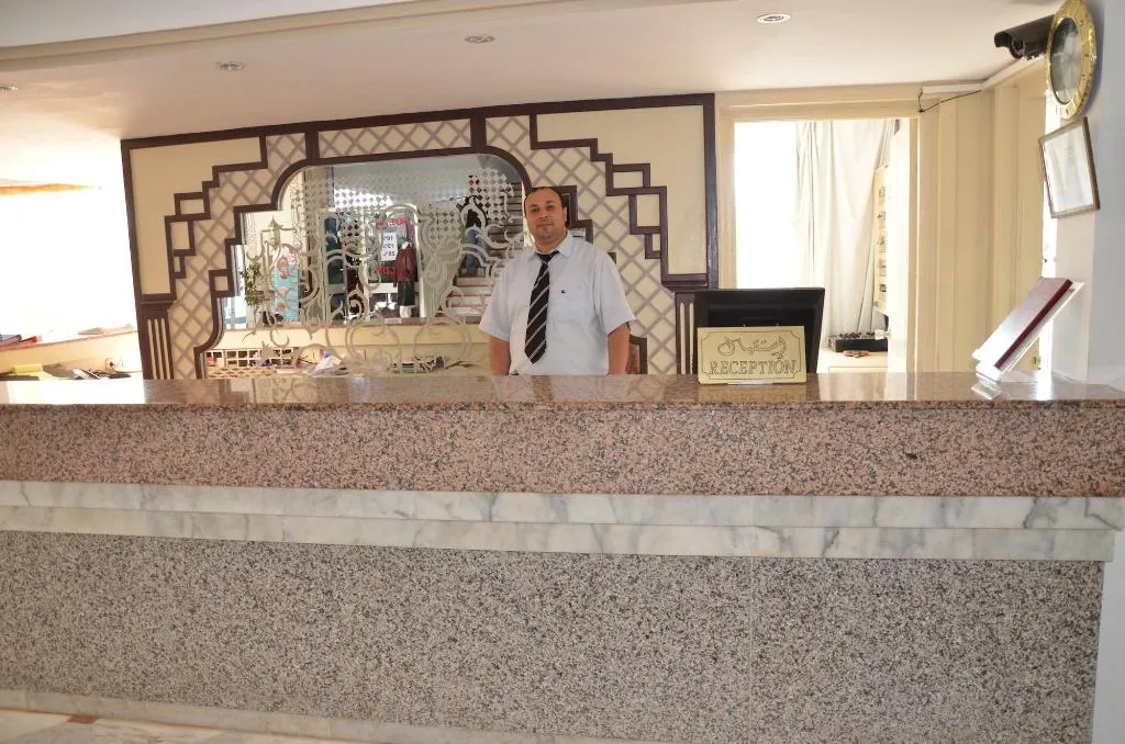 Sports and Entertainment, Hotel Topkapi Beach, Tunisia