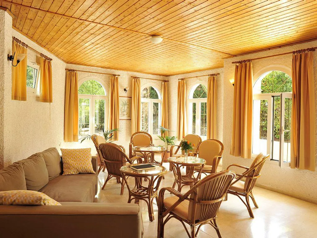 Lobby, Balaris Apartments, Corfu