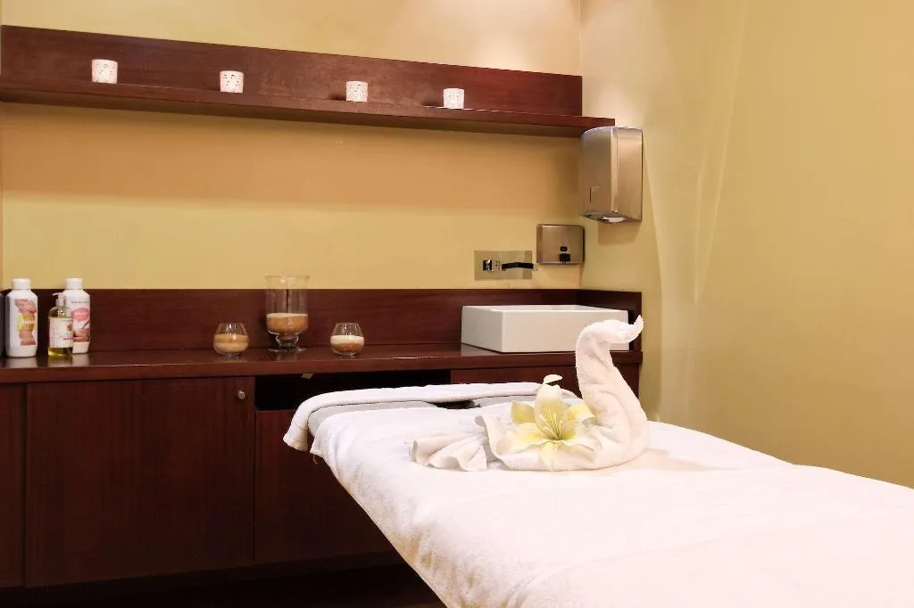 Sports and Entertainment, Melia Avenida America, Madrid