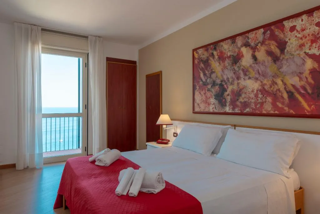 DOUBLE SINGLE USE WITH TERRACE Room, Hotel & Resort Torre Normanna, Palermo