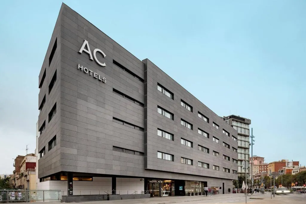 General view, AC Barcelona Sants, Barcelona