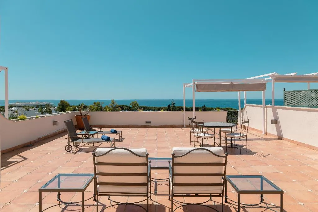 APARTMENT TWO BEDROOMS Room, Guadalpin Suites, Costa Del Sol