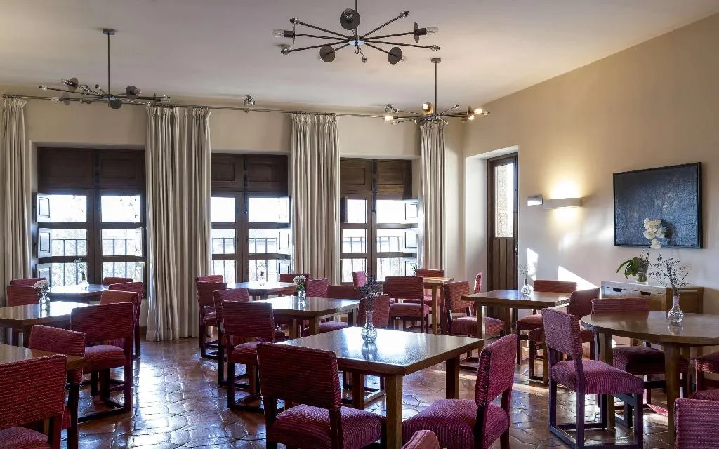 Bar, Parador de Jarandilla de la Vera, Madrid