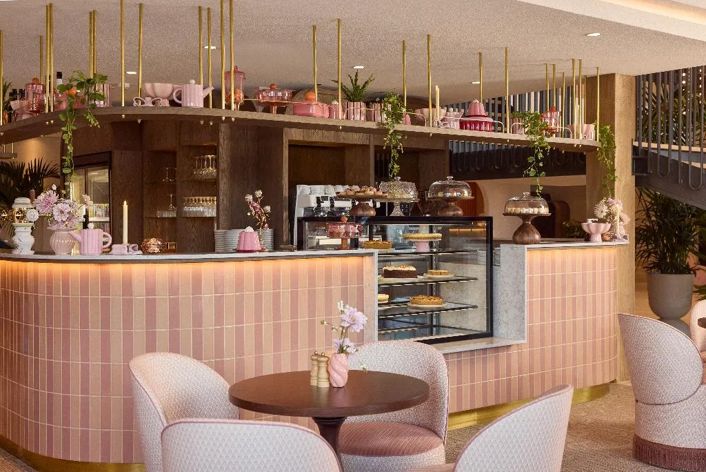 Lobby, Van der Valk Hotel Volendam, Amsterdam