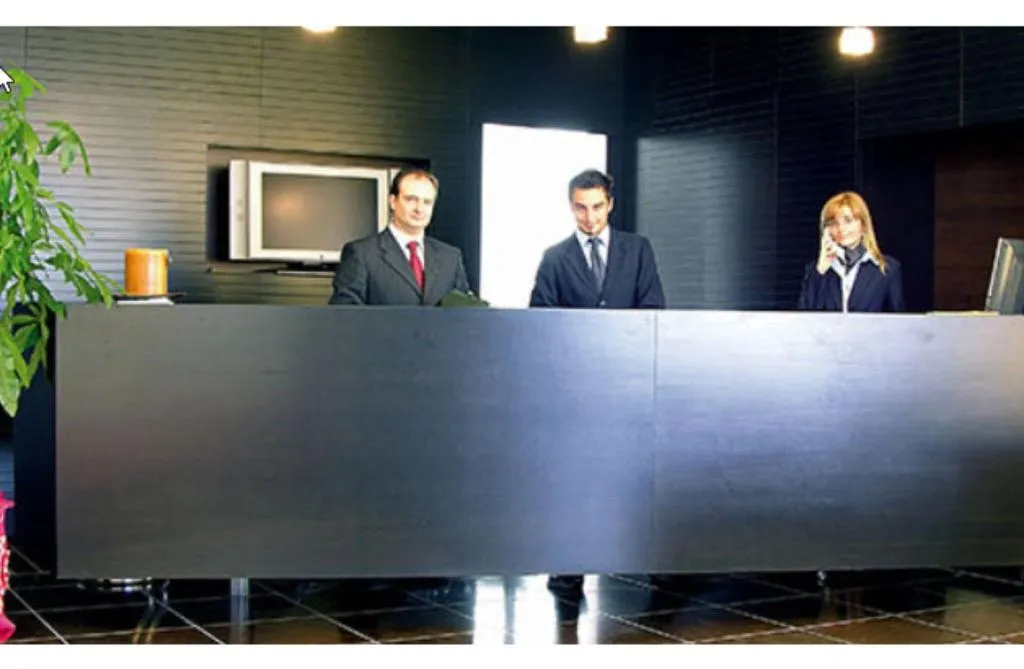 Lobby, Admeto, Palermo