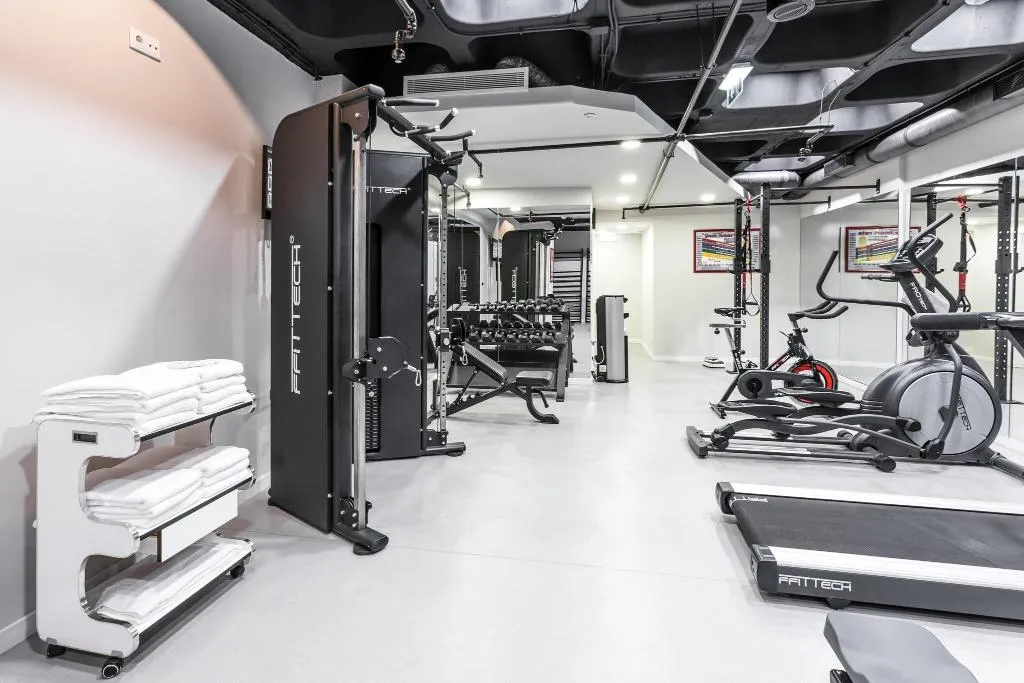 Sports and Entertainment, Radisson Blu Hotel, Lisbon, Lisbon