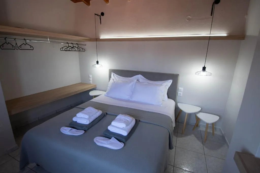 APARTMENT CLASSIC Room, Avres Apartments, Skiathos