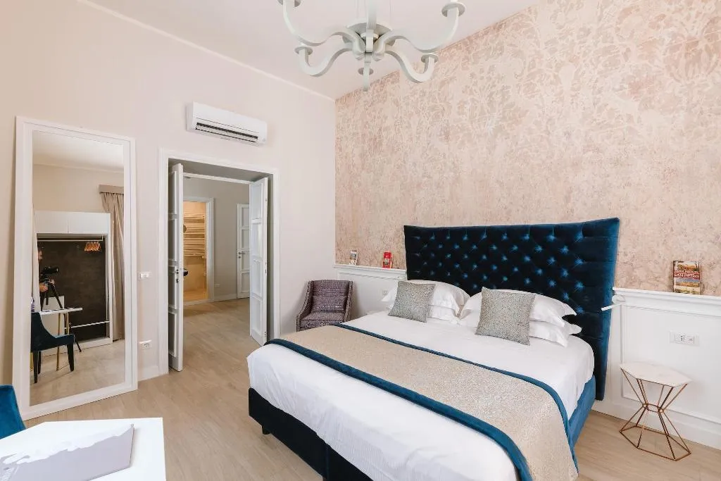 Room, Rhea Silvia Luxury Navona, Rome